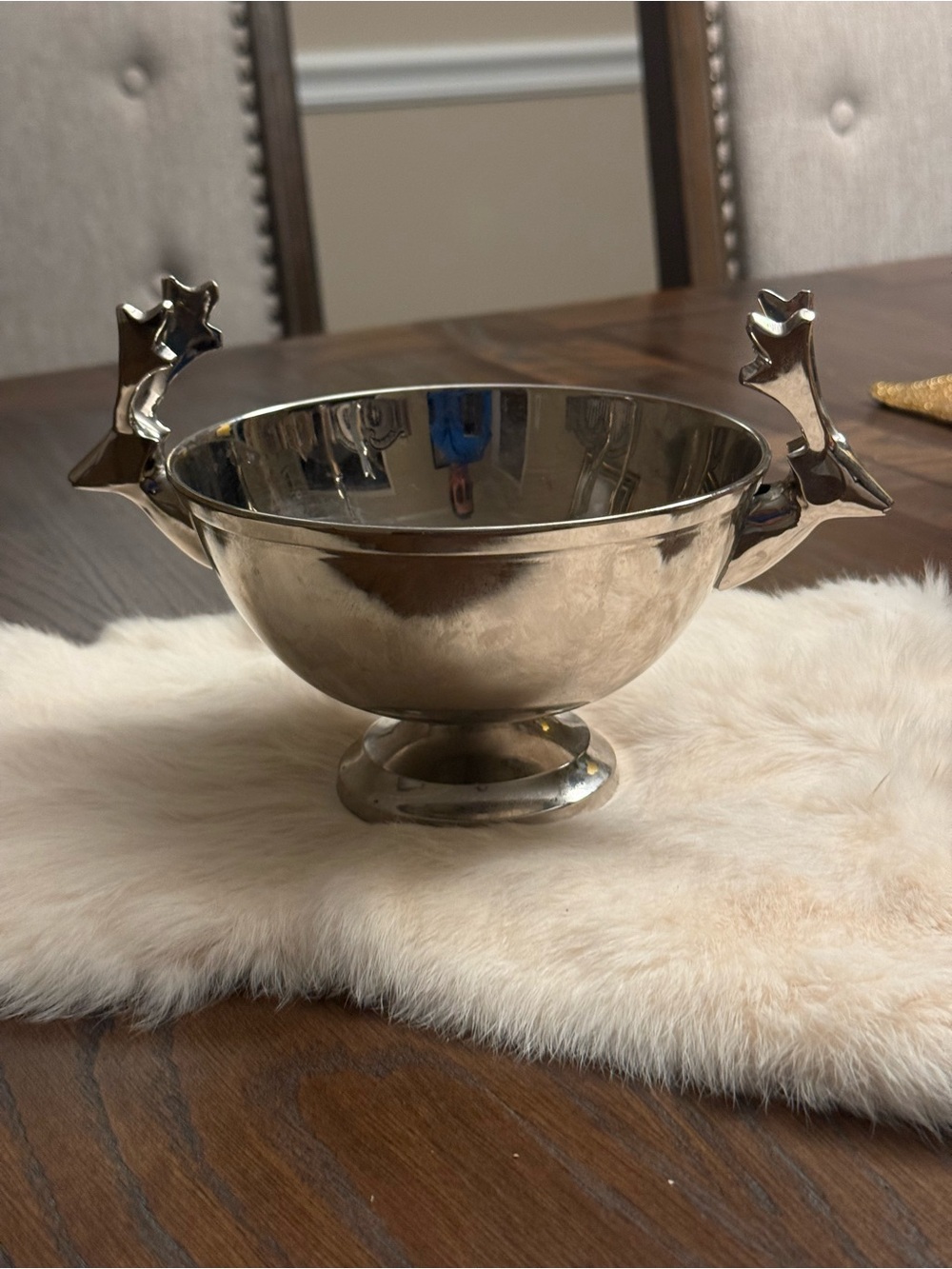 Crate & Barrel Reindeer Bowl 9” Silver Tone Fruit Cabin Christmas Holiday Lodge - Picture 2 of 5
